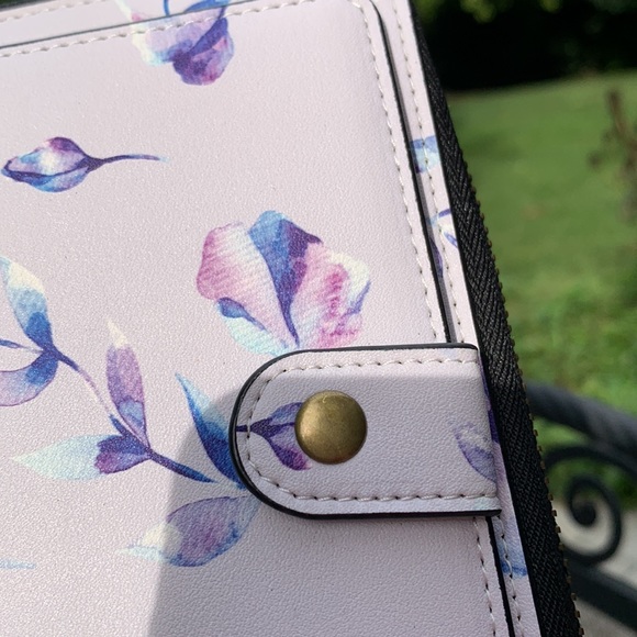 NWOT Mahalocases Ultimate Wristlet & phone case - Picture 9 of 11